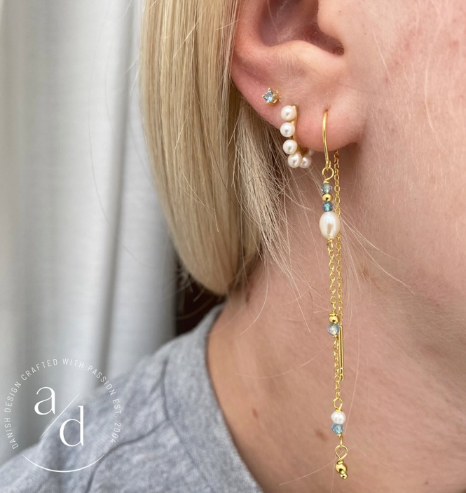 Aqua Dulce - MAISY Hoops med hvide fwp. i sølv