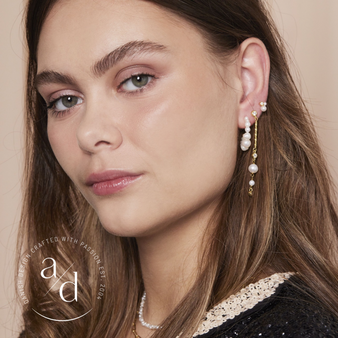 Aqua Dulce - Pretty Pearl Hoop 25mm med ferskvandsperler og forgyldt sølv