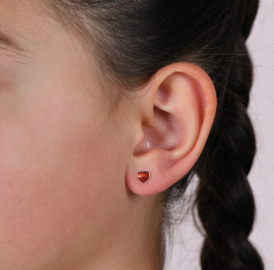 Pia & Per Emaljeørestikker i rød