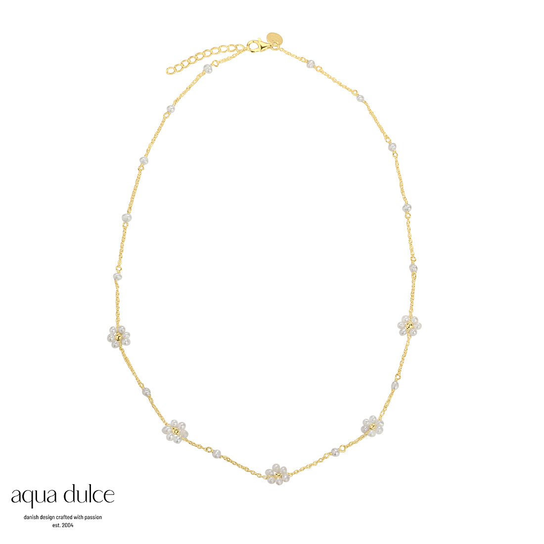 Aqua Dulce - Daisy pearl halskæde med hvide ferskvandsperler og forgyldt sølv