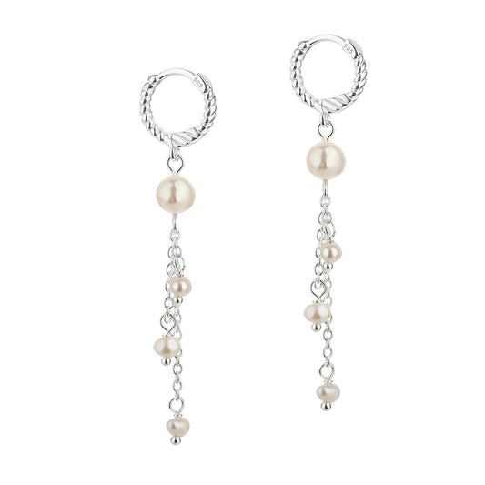Aqua Dulce - Christi snoet hoops med ferskvandsperler og kæder i sølv