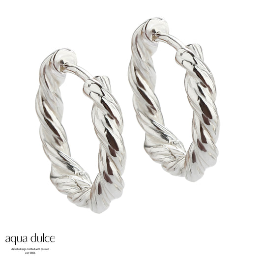Aqua Dulce - Curly hoop Medium 18mm i sølv