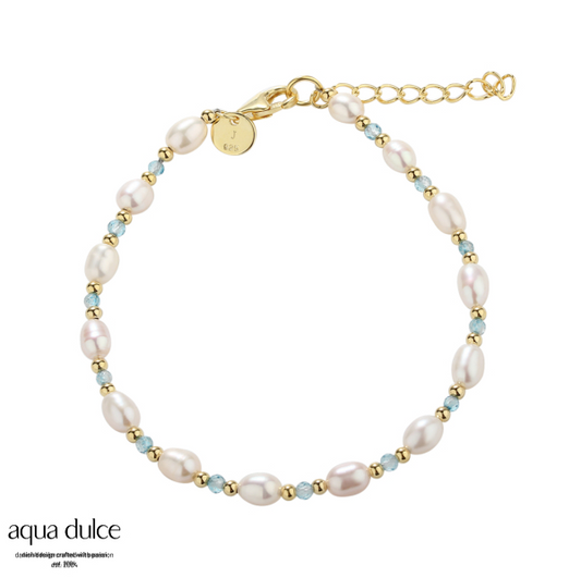 Aqua Dulce - Coast perlearmbånd med ferskvandsperler og blå perler i forgyldt sølv
