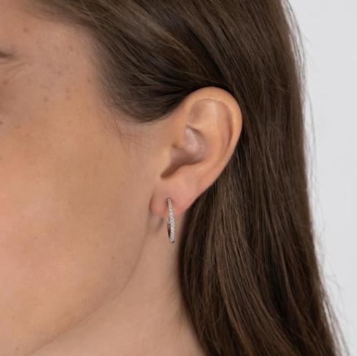 Joanlinor - Creoler med hvide zirkonia 18mm sølv